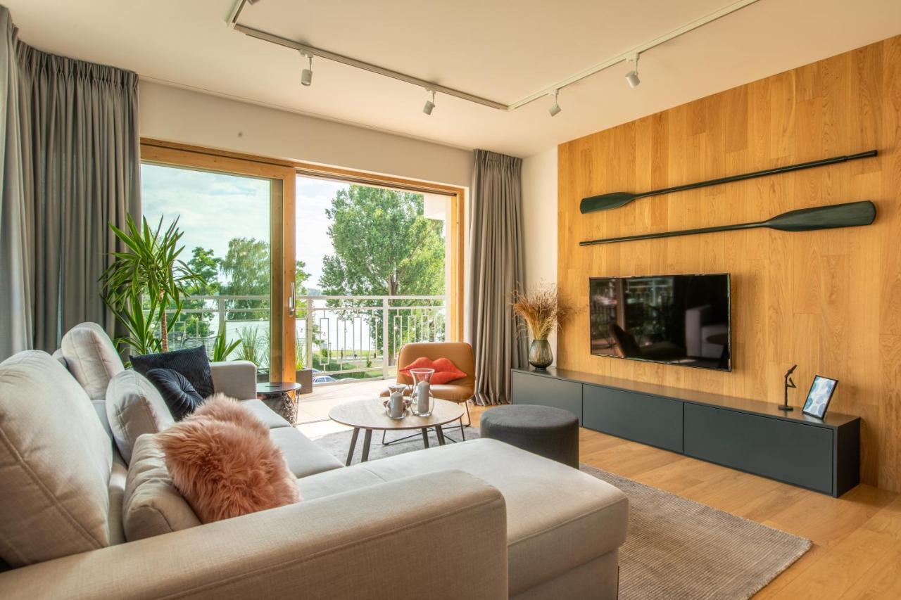 Apartament Moderna - Promenada Apartment Елк Екстериор снимка